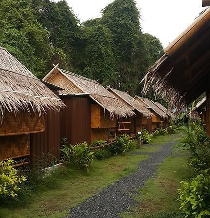 Phuhaya Bamboo Bungalows Ko Lanta Eksteriør bilde