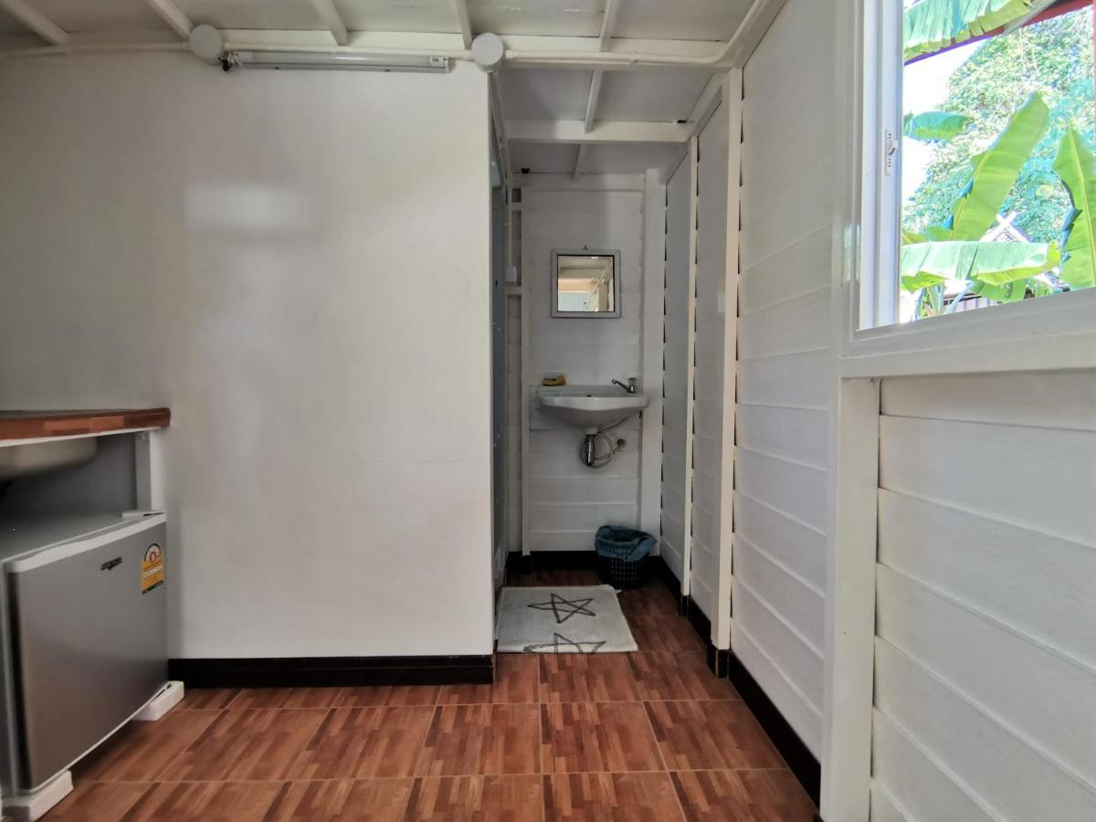 Phuhaya Bamboo Bungalows Ko Lanta Eksteriør bilde