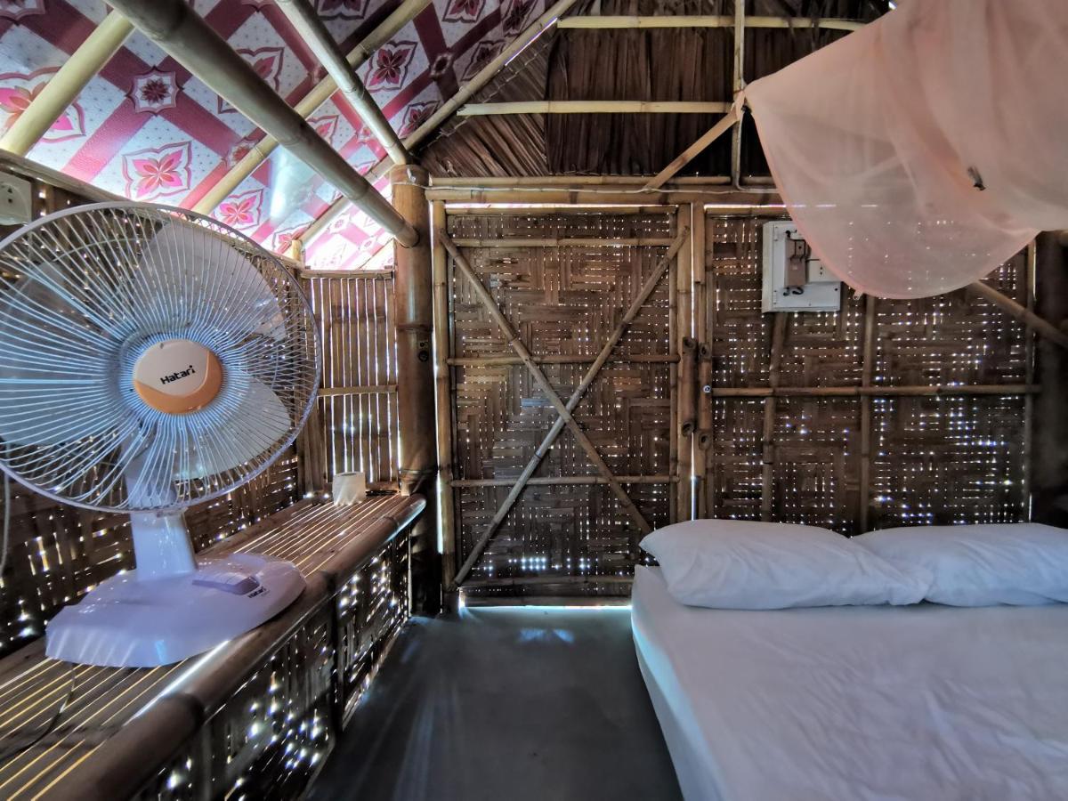 Phuhaya Bamboo Bungalows Ko Lanta Eksteriør bilde